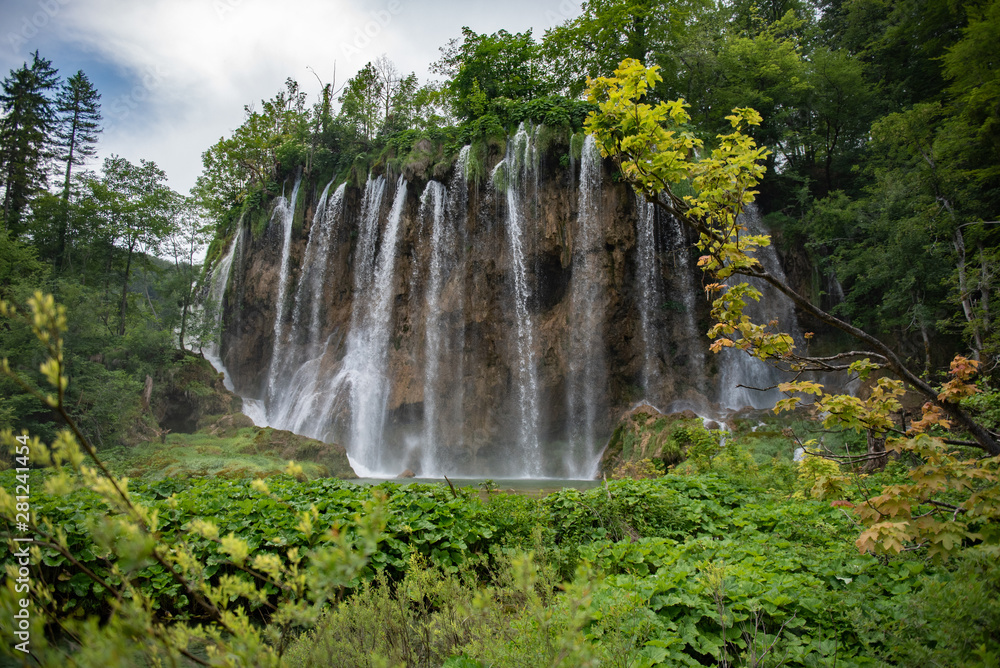 Obraz premium Waterfall plitvicer lakes national park