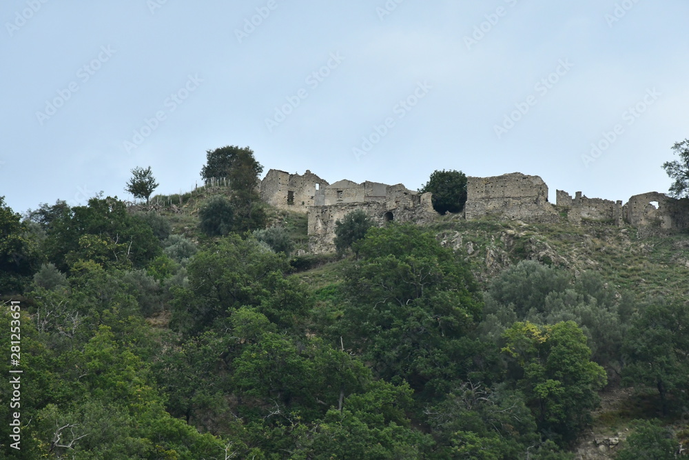 casalnuovo, frazione di Africo vecchio. Parco nazionale dell'aspromonte, Calabria