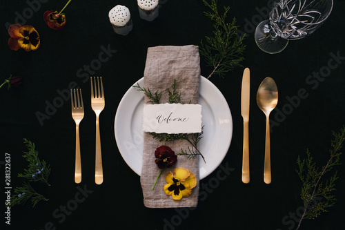 holiday place setting