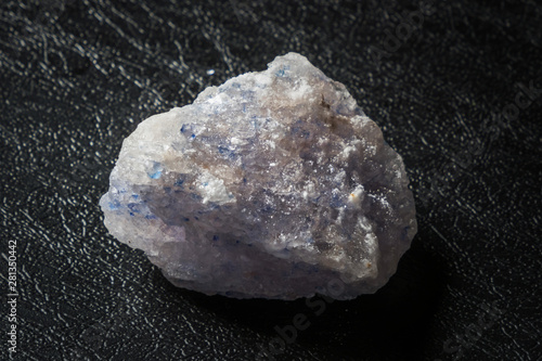 天然岩塩 Large crystals of edible rock salt Minerals