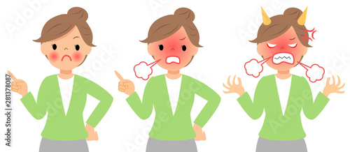 怒っている女性