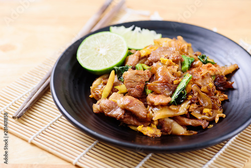 Thai food, stir fried rice noodle in soy sauce (Pad See Ew) © nungning20