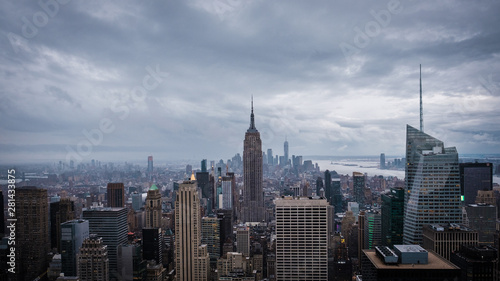skyline of new york city © Tung