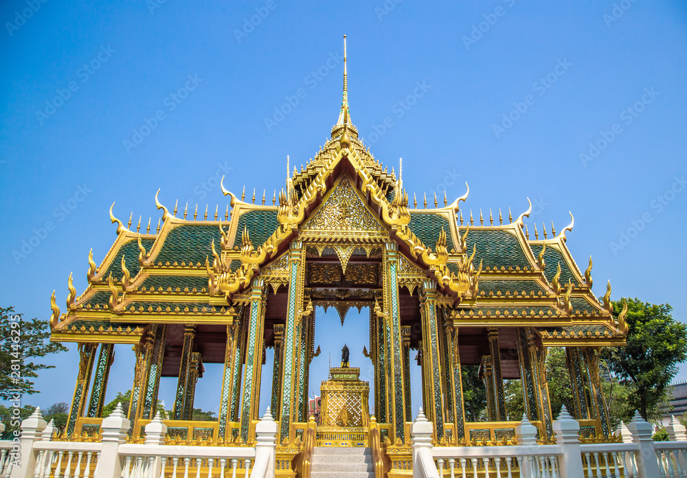 Naklejka premium Temple in Ancient City, Bangkok, Thailand
