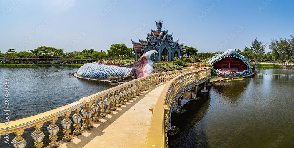 Fototapeta premium Ancient City Temple, Bangkok, Thailand