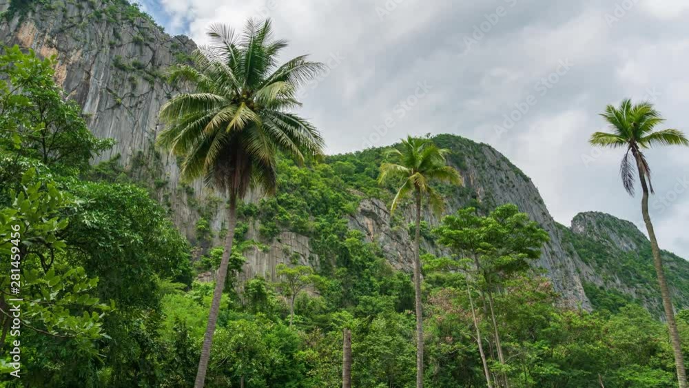 Time-Lapse Mountain scenery On the cloudy day. Time-Lapse Mountain scenery On the cloudy day.
