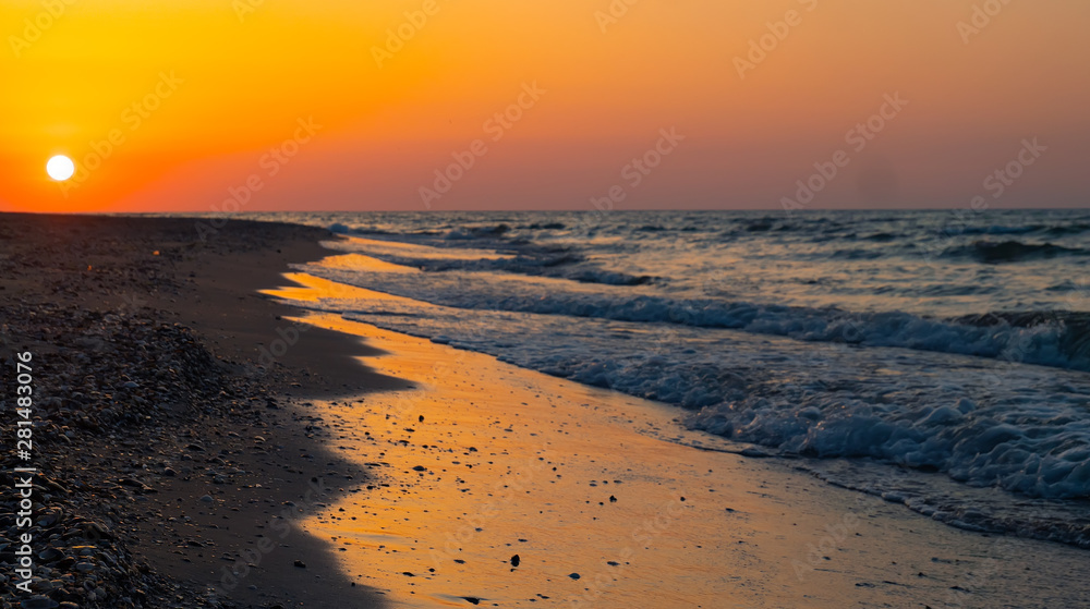 Fototapeta premium Sunrise over the sea morning beach