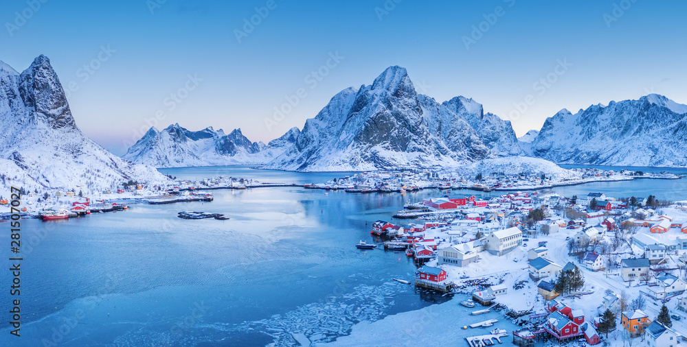 Reine: A Postcard-Perfect Village in the Heart of Norwegian Beauty - Introducing Reine: The Postcard-Perfect Village