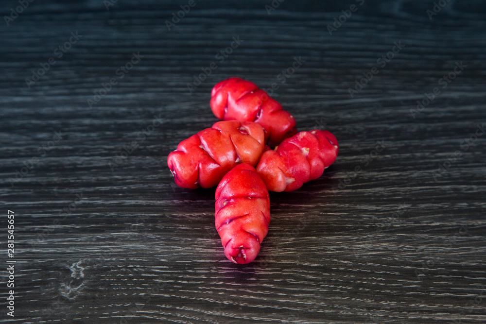 Oxalis tuberosa is also called New Zealand yam. Grown in Andean regions, also called uqa or oca