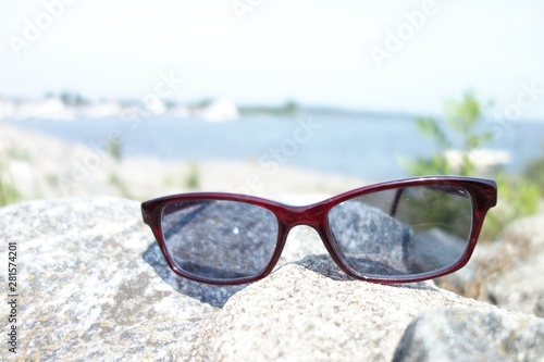 Sonnenbrille am Strand © Cornelia