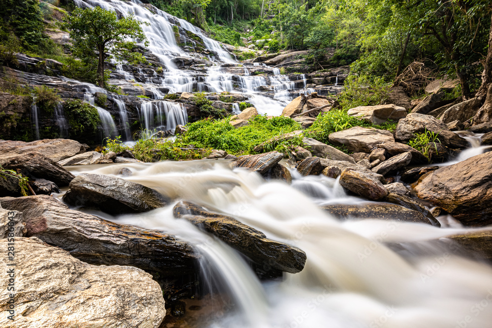 Mae Ya waterfalls, Chiangmai, Thailand Mae Ya waterfalls, Chiangmai, Thailand