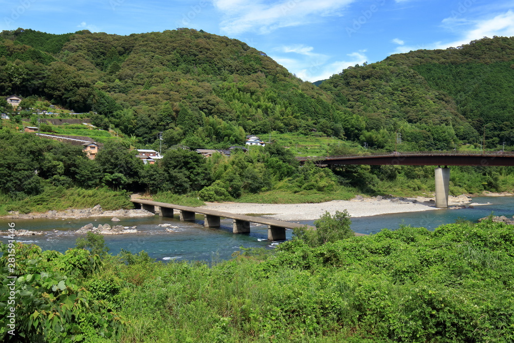 四万十川と中半家沈下橋