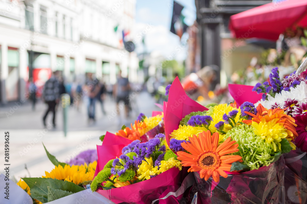 Naklejka premium Market Flowers on Dublin Streets.