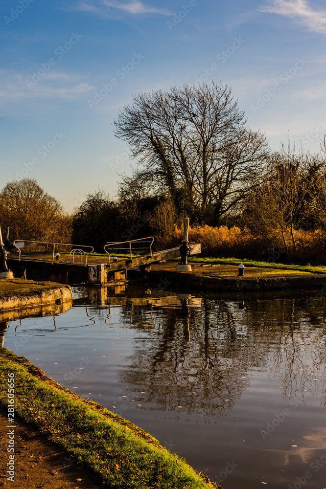 Fototapeta premium hatton locks grand union canal warwickshire england uk