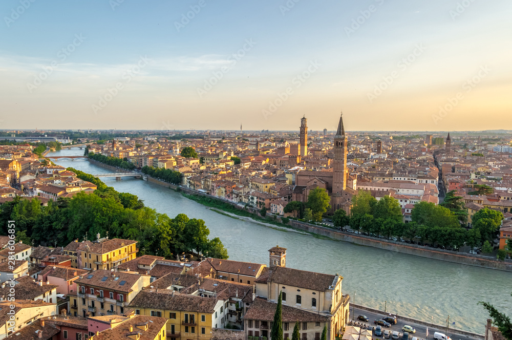 Obraz premium Sunset in Verona