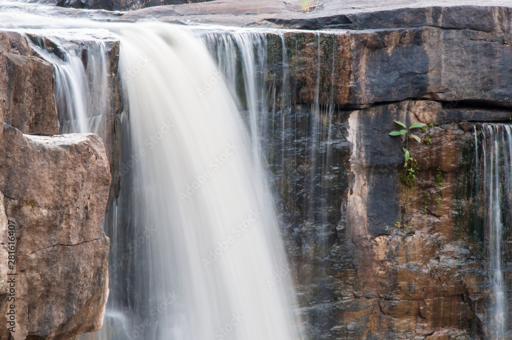 Fototapeta premium Closeup of the clear waterfall.