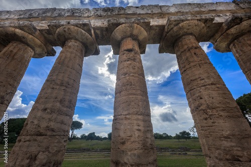 Tempel in Paestum Detailansicht  Salerno  Italien