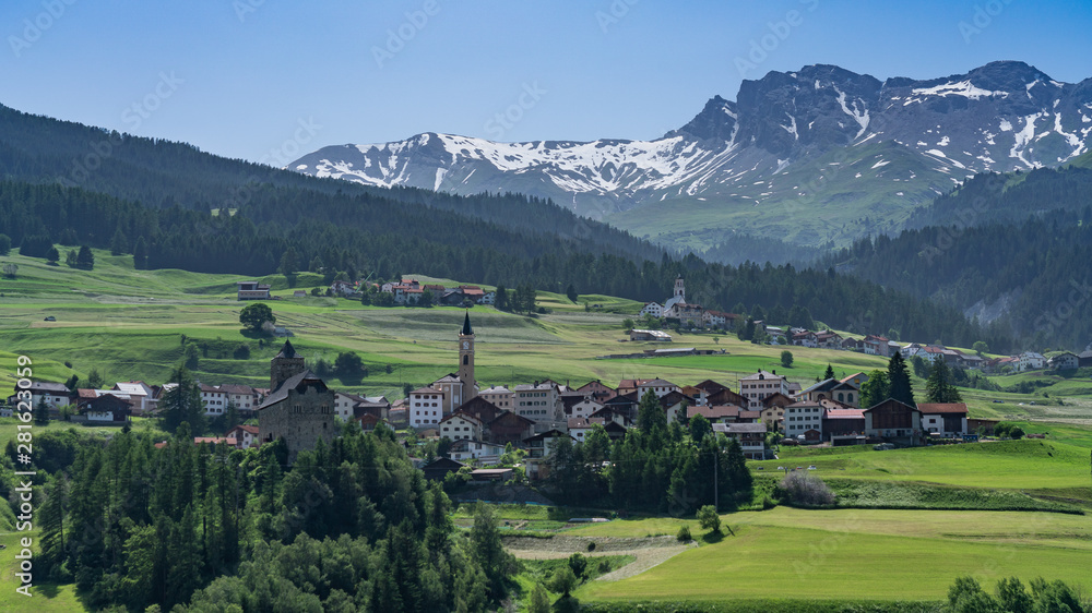 Switzerland, Panorama view on Mon village
