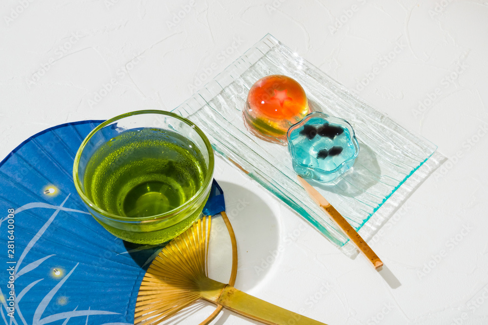 夏のゼリー Japanese style jelly with goldfish design 夏のゼリー Japanese style jelly with goldfish design