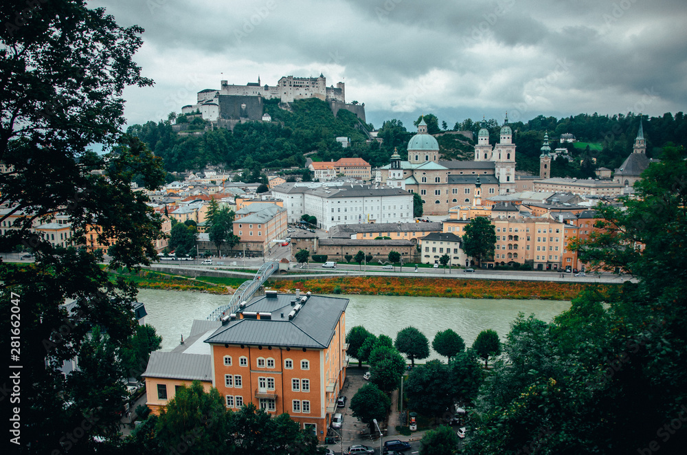 Obraz premium op view of the Salzach river and the old city in center of Salzburg, Austria, from the walls of the fortress / Festung Hohensalzburg