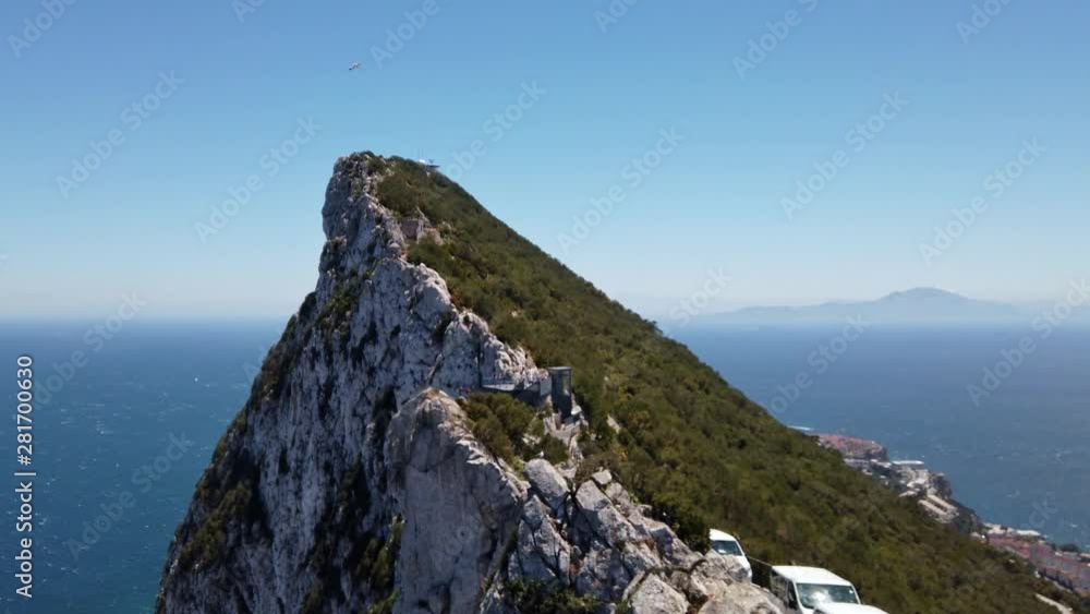 Gibraltar Felsen Zoom Schwenk mit Berber Affe Gibraltar Felsen Zoom Schwenk mit Berber Affe