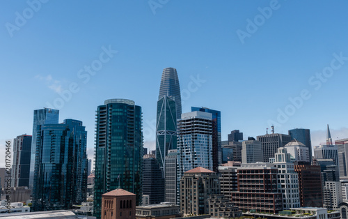 Beautiful view of the San Francisco downtown on a clear summer day, Northern California © Alex Krassel