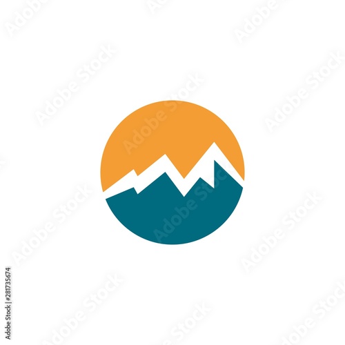 Mountain logo template vector icon illustration