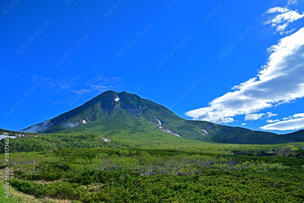知床峠から見た羅臼岳の情景＠北海道