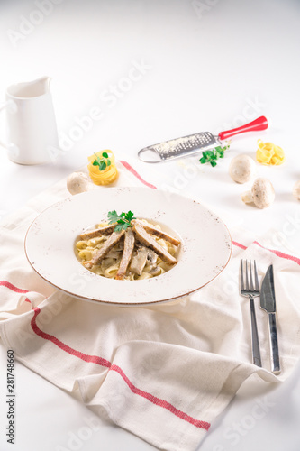 Linguine Pasta with Grilled Chicken