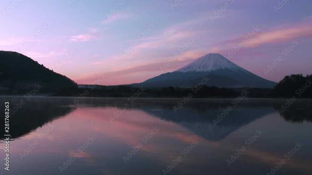 Lake Kawaguchi and Mount Fuji at sunset, Yamanashi Prefecture, Japan Lake Kawaguchi and Mount Fuji at sunset, Yamanashi Prefecture, Japan