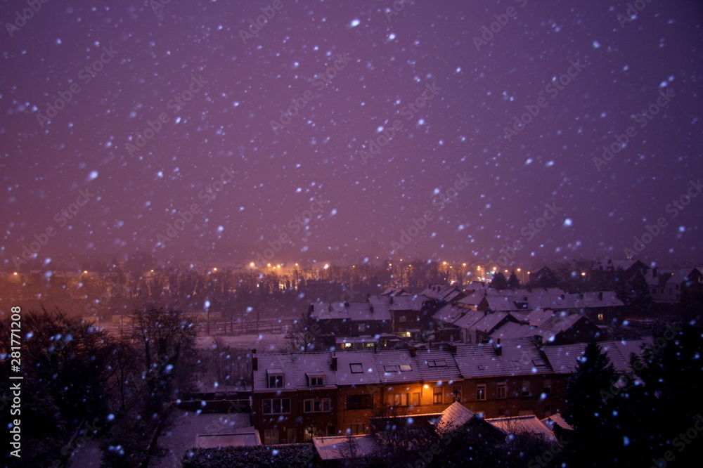 Obraz premium Snowy winter night