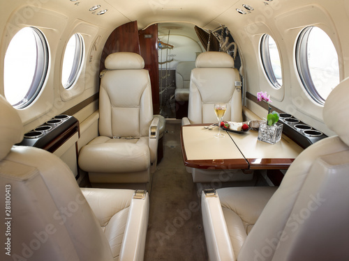 KING AIR C90GT Airplane