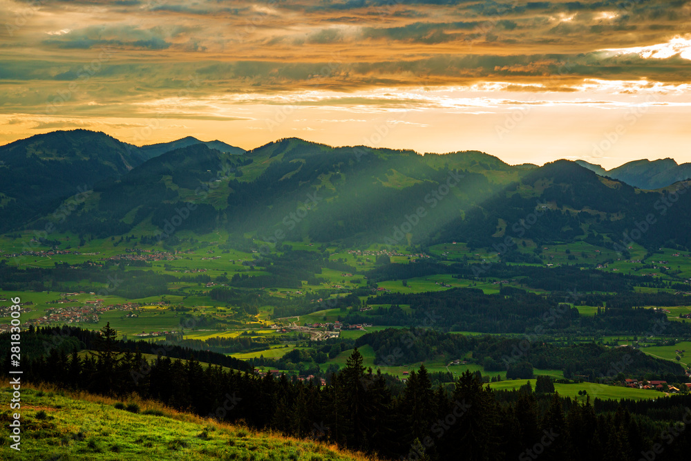 Fototapeta Illertal - Sonnenuntergang - Berge - Alpen - Allgäu
