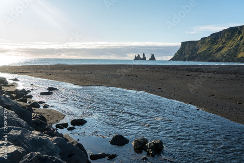 Icelandic coastline photo