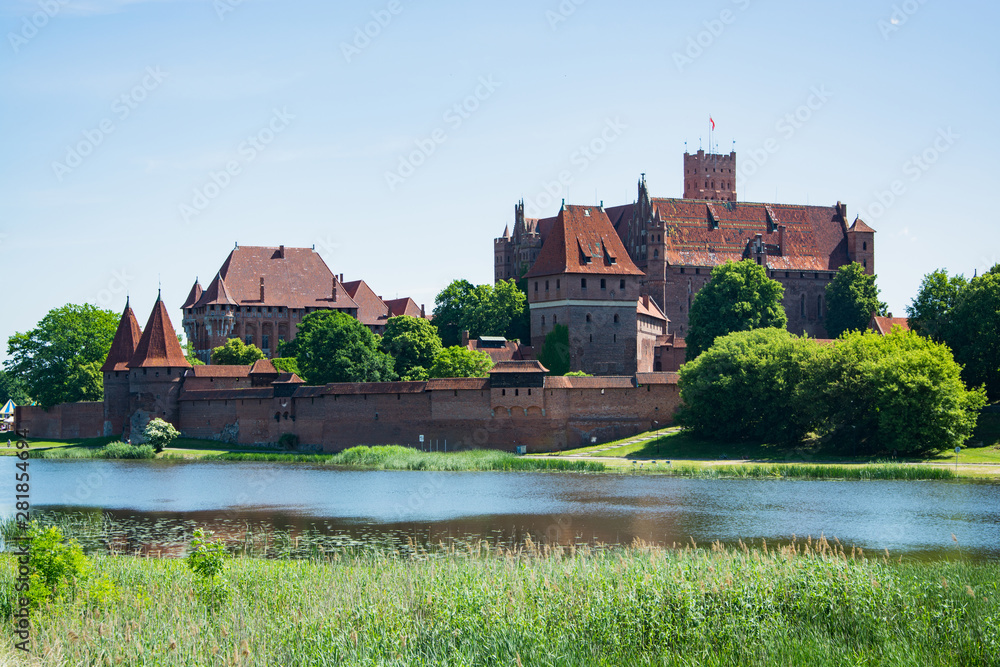 Fototapeta premium marienburg castle in poland, travel pictures of europ medieval architecture
