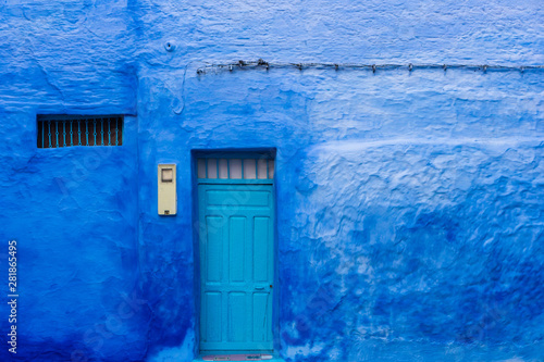 Blue doorway in Chefchaouen in Morocco © Marko Rupena