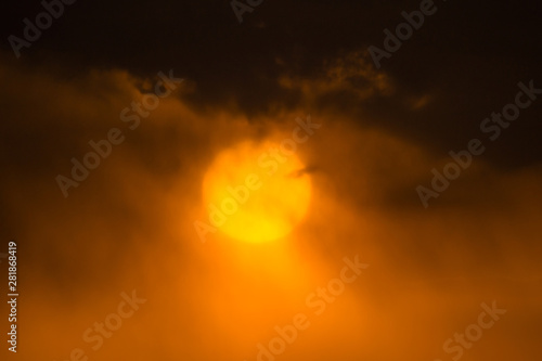 雲の向こうの太陽DSC0185 © 魚住耕司
