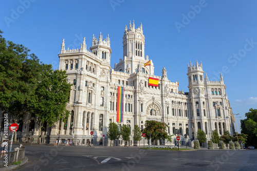 Cybele Palace in Madrid photo
