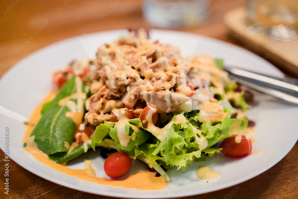 Tuna salad with various vegetebles