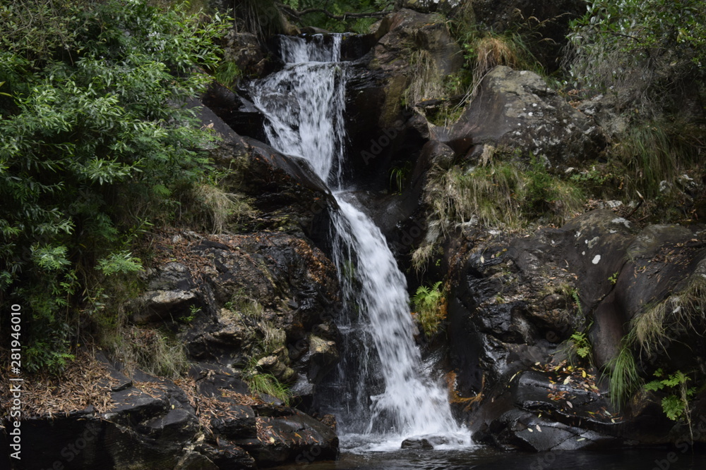 Naklejka premium Cascata