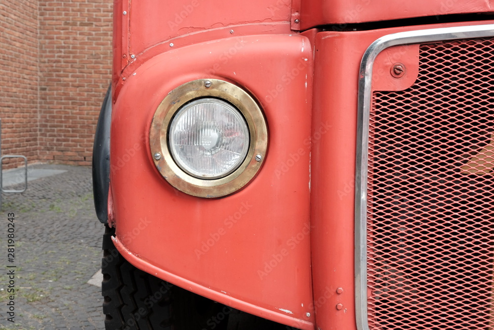 Samolepka Frontpartie des traditionellen roten Londoner Doppeldeckerbus der Fünfzigerjahre