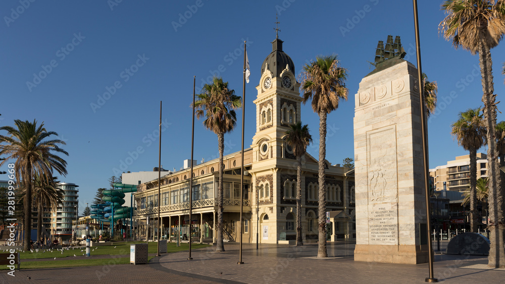Adelaide Glenelg, Rathaus an der Strandpromenade