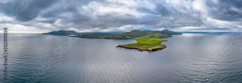 Mucross Head is a small peninsula about 10km west of Killybegs in County Donegal in north-west Ireland and contains a popular rock-climbing area, noted for its unusual horizontally layered structure