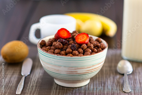 Bowl de cereales con fruta