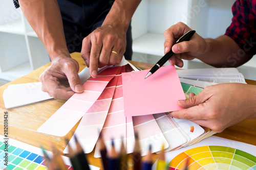 Graphic designers choose pink tones from the color bands to design ideas, creative designs, graphic designers.