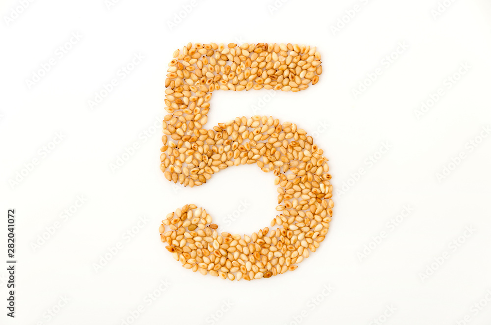 炒り胡麻の数字 5 炒り胡麻の数字 5