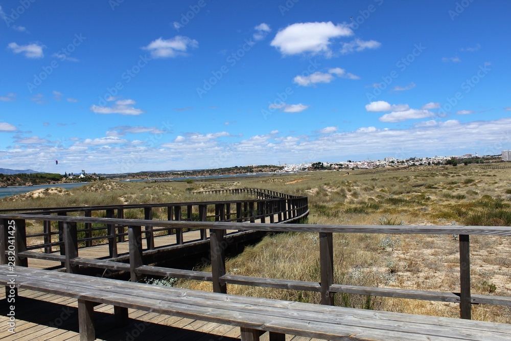 Réserve naturelle d'Alvor au Portugal dans les marais Réserve naturelle d'Alvor au Portugal dans les marais