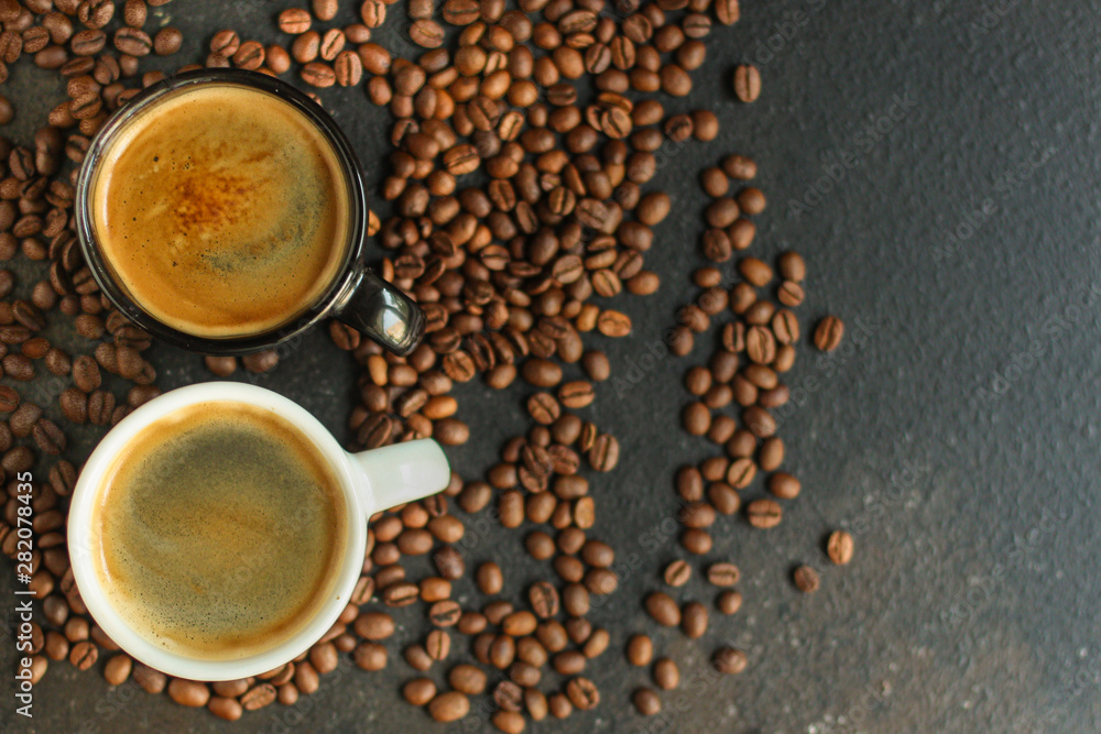 coffee freshly brewed in a white cup serving of beverage (coffee grain). food. top. copy space coffee freshly brewed in a white cup serving of beverage (coffee grain). food. top. copy space
