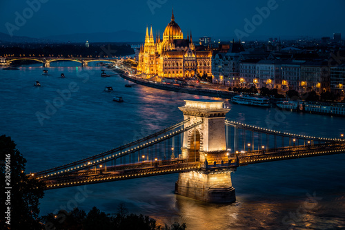 Budapest, Hungary, View of the Parliament Building and Szechenyi Chain Bridge Over the Danube River at Dusk © R.M. Nunes