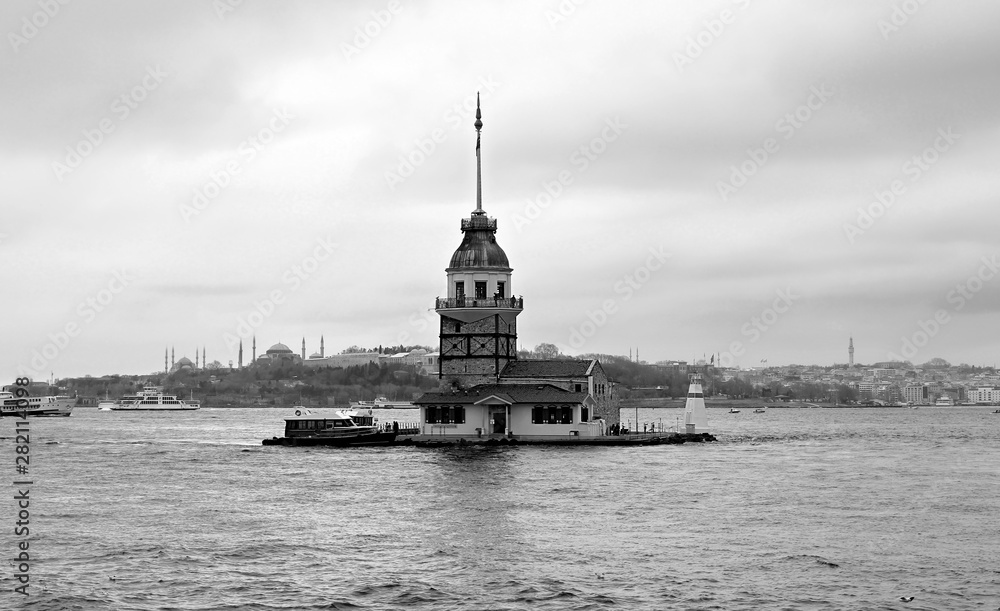 Black and white lighthouse kiz kulesi photo in Istanbul Turkey